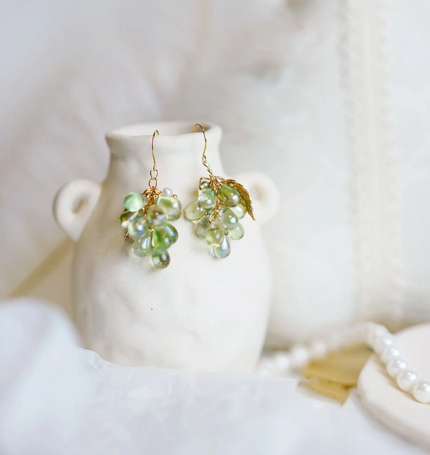 Czech Glass Grape Bead Earrings CSOMALL