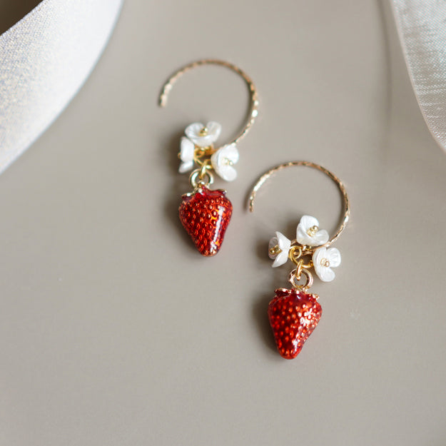 Strawberry Fruit Bead Earrings CSOMALL
