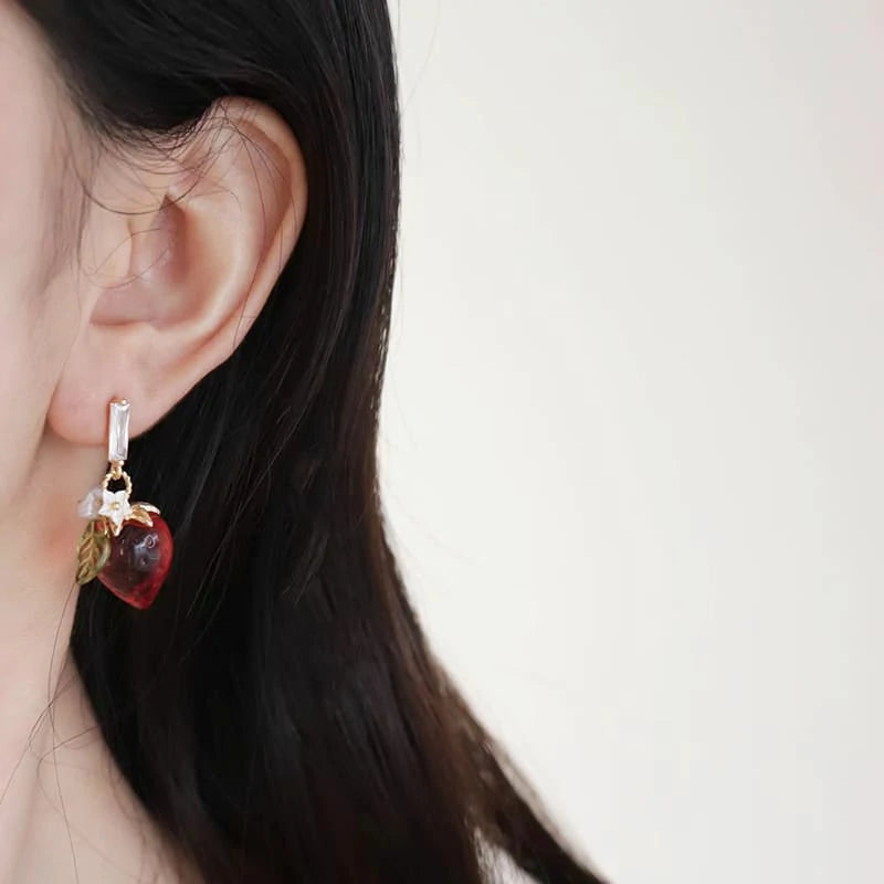 Strawberry dangle earrings CSOMALL
